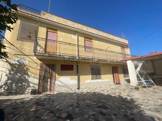 Case e ville in vendita di 140 m² in Contrada Baronazzo