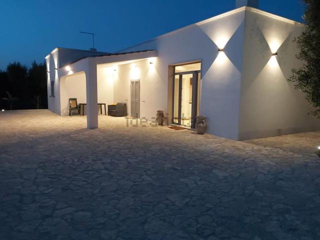 Case e ville in vendita di 140 m² in Contrada Guappi Falghero, 10
