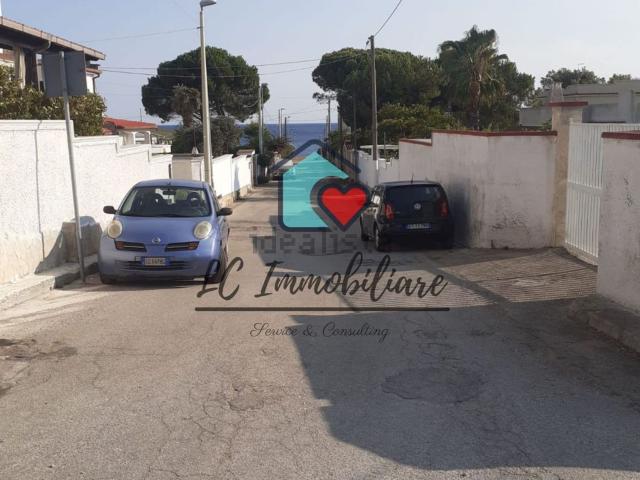 Case e ville in vendita di 141 m² in Via Aringhe