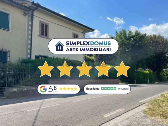 Case e ville in vendita di 142 m² in Via Lauretana Ovest