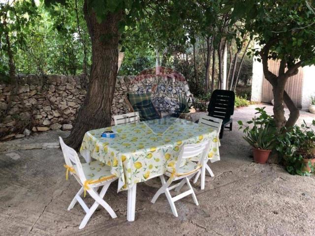 Case e ville in vendita di 142 m² in Contrada Barone