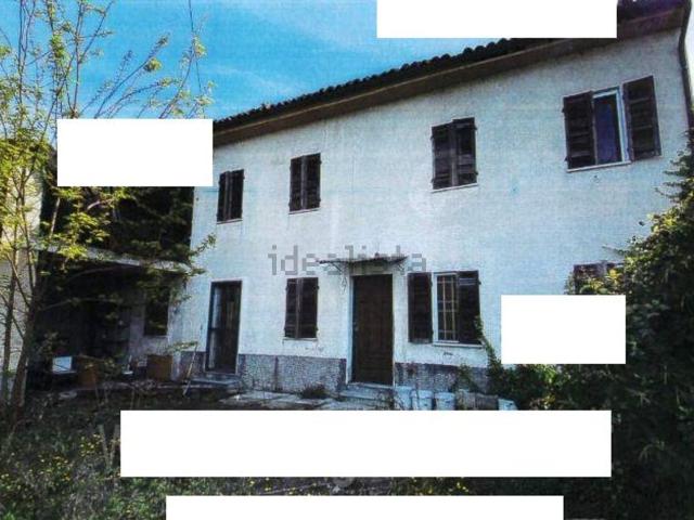 Case e ville in vendita di 143 m² in Via Goito, 7
