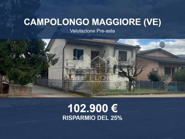 Case e ville in vendita di 143 m² in Via Roma, 30