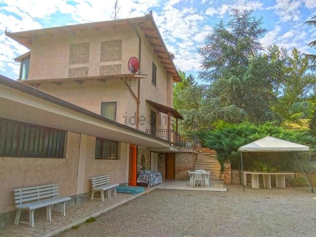 Case e ville in vendita di 143 m² in Località Drove