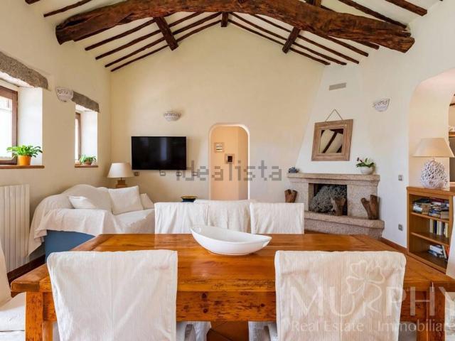 Case e ville in vendita di 144 m² in Strada Statale 125 Orientale Sarda