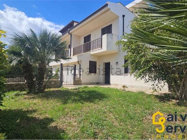 Case e ville in vendita di 145 m² in Traversa Carrozziere