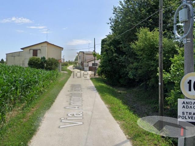 Case e ville in vendita di 145 m² in Via Antonio Gramsci