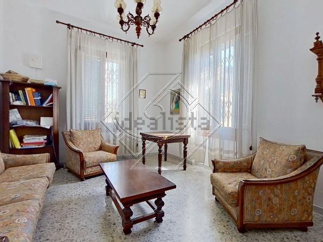 Case e ville in vendita di 145 m² in Via Gaspare Gozzi
