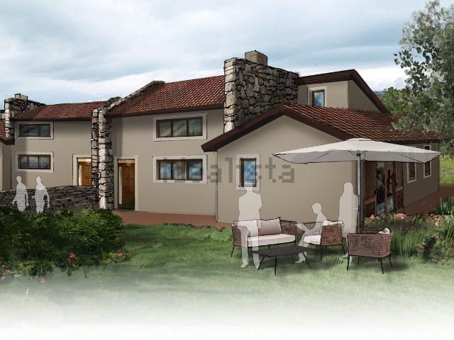 Case e ville in vendita di 145 m² in Via Raffaello Caverni