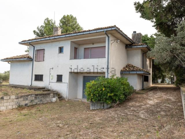 Case e ville in vendita di 147 m² in Contrada Caltrucci