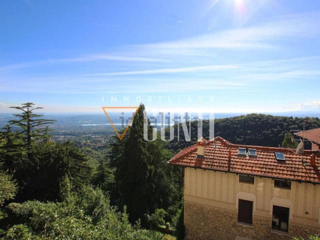 Case e ville in vendita di 148 m² in Via Beata Moriggi Caterina, 29