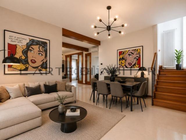 Case e ville in vendita di 148 m² in Via Egidio Marcon