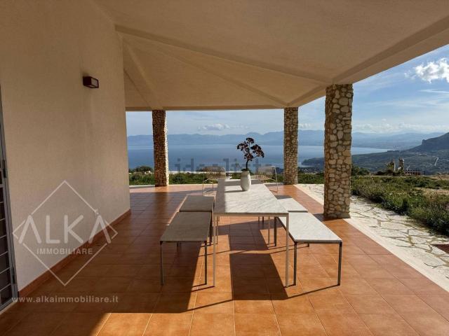 Case e ville in vendita di 148 m² in Contrada Sarmuci