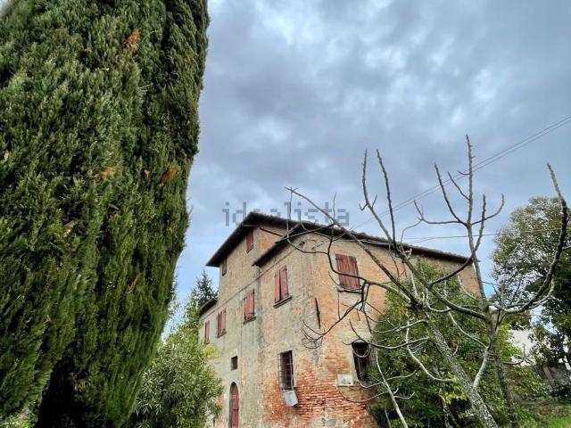 Case e ville in vendita di 1490 m² in Via Sanminiatese