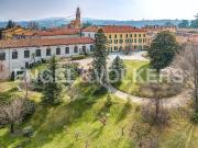 Case e ville in vendita di 1490 m² in Via Vittorio Emanuele, 1