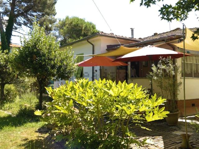 Case e ville in vendita di 149 m² in Via San Domenichino, 79