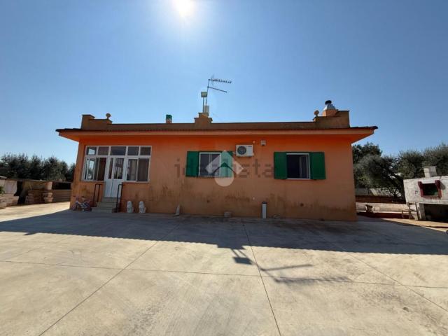 Case e ville in vendita di 149 m² in Contrada San Giovanni