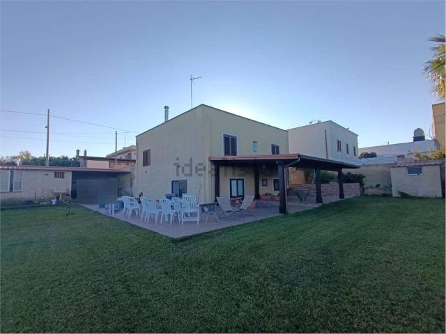 Case e ville in vendita di 150 m²