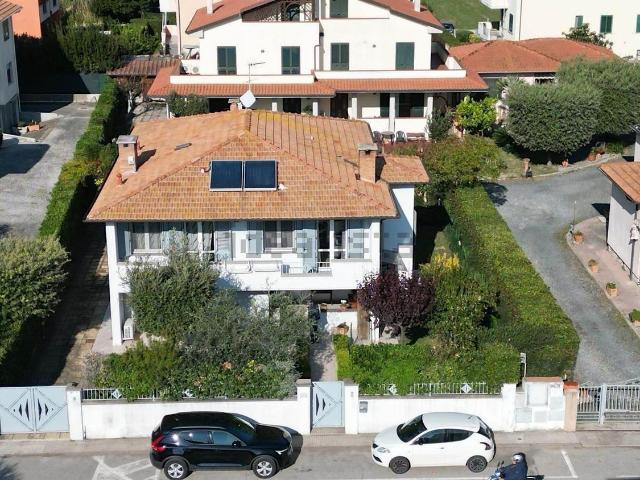 Case e ville in vendita di 150 m²