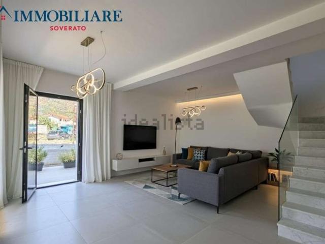 Case e ville in vendita di 150 m²