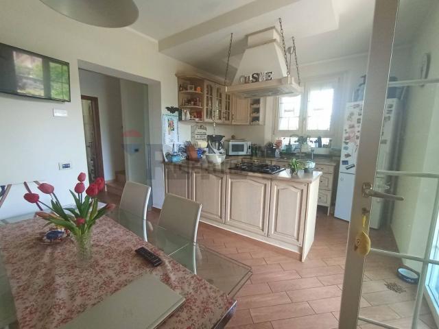 Case e ville in vendita di 150 m²