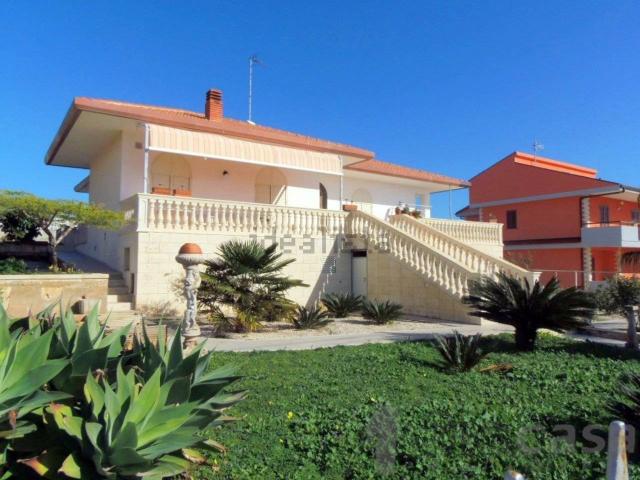 Case e ville in vendita di 150 m²
