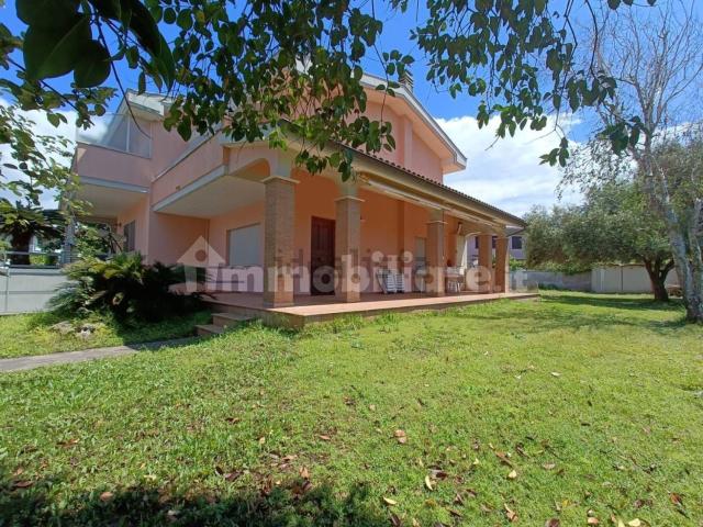 Case e ville in vendita di 150 m²