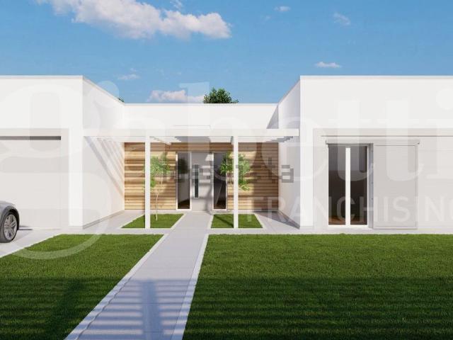 Case e ville in vendita di 150 m² in Via Ghiarone