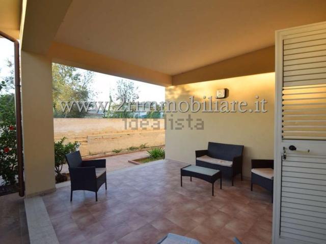 Case e ville in vendita di 150 m² in Via degli Sportivi