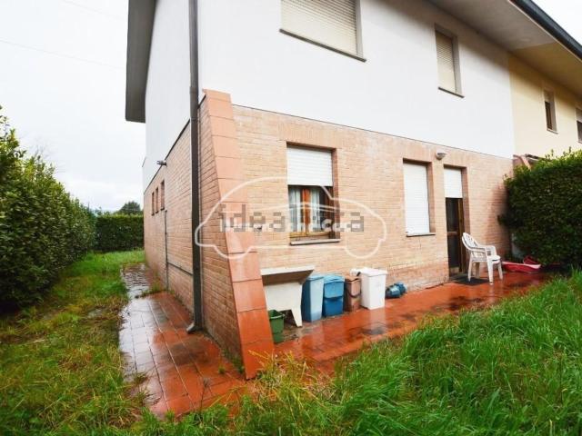 Case e ville in vendita di 150 m² in Via dei Giomi, 55012