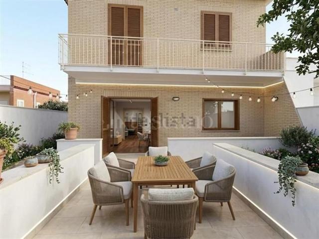 Case e ville in vendita di 150 m² in Via delle Dune