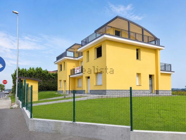 Case e ville in vendita di 150 m² in Via Enrico Fermi