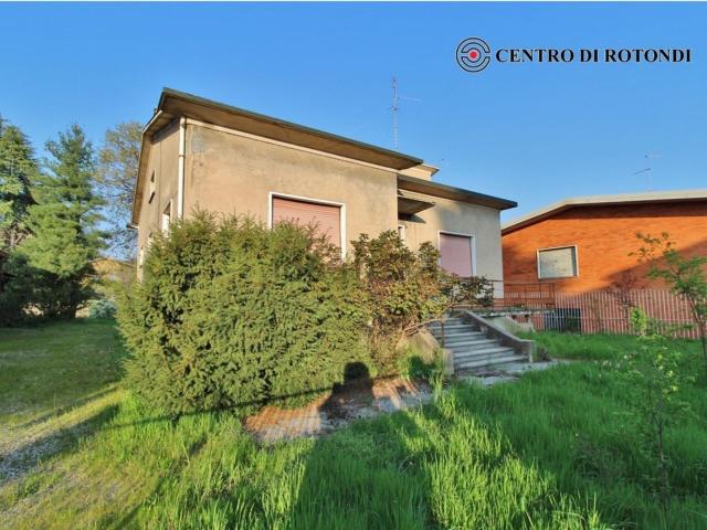 Case e ville in vendita di 150 m² in Via IV Novembre, 61