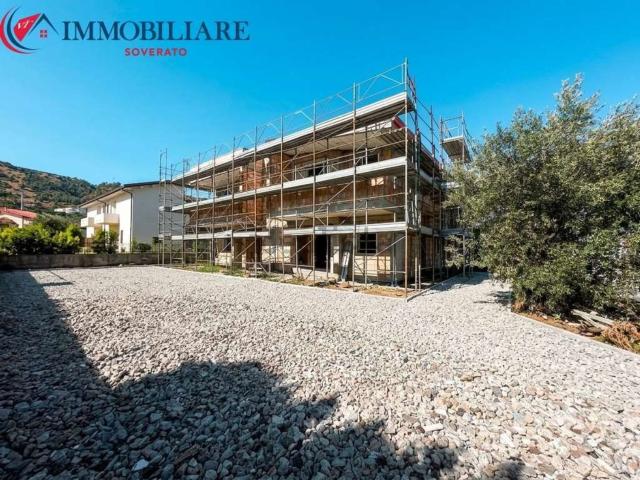Case e ville in vendita di 150 m² in Via Nazionale