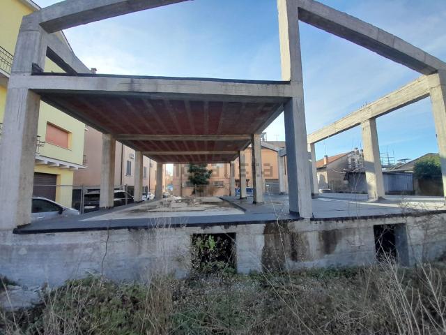 Case e ville in vendita di 150 m² in Via San Crispino