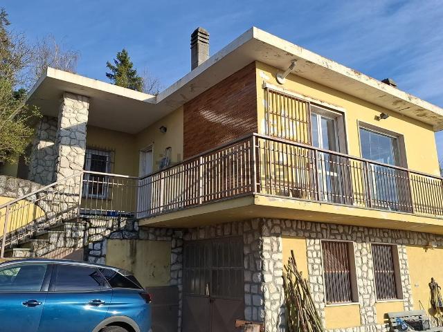 Case e ville in vendita di 150 m² in Via San Rocco, 3