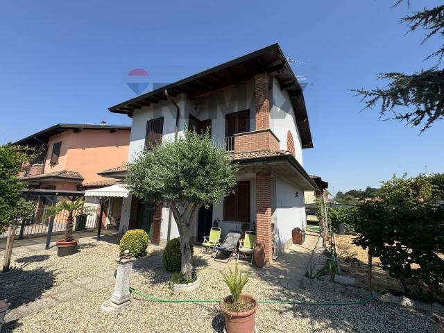 Case e ville in vendita di 150 m² in Via San Zino, 14