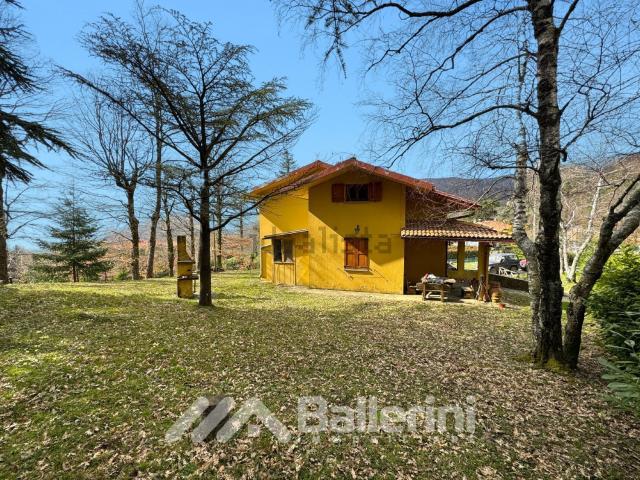 Case e ville in vendita di 150 m² in Via Selva di Là