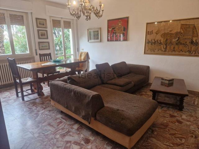 Case e ville in vendita di 150 m² in Via Quarantola