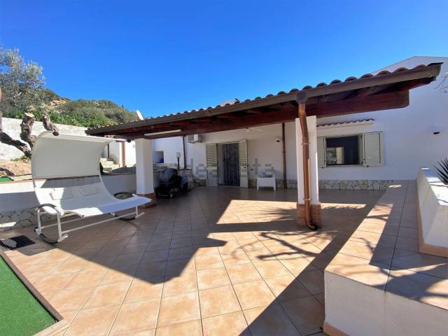 Case e ville in vendita di 150 m² in Contrada Acquavite