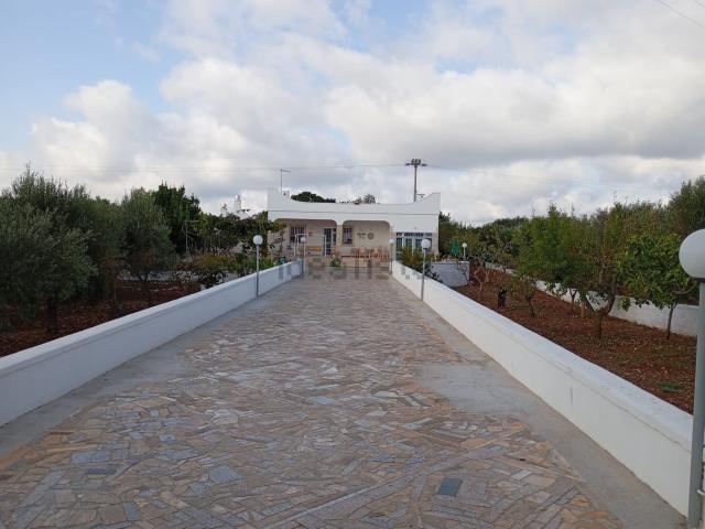 Case e ville in vendita di 150 m² in Contrada camastra