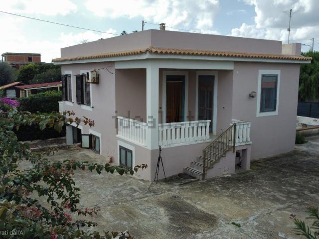 Case e ville in vendita di 150 m² in Contrada cicirata