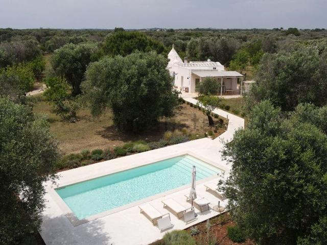 Case e ville in vendita di 150 m² in Contrada SP28, 1236