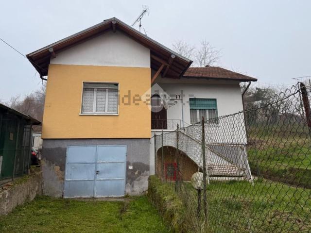 Case e ville in vendita di 150 m² in Frazione Ronchi, 16