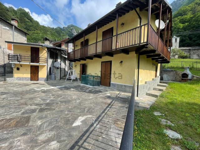 Case e ville in vendita di 150 m² in Frazione Rongorbogno