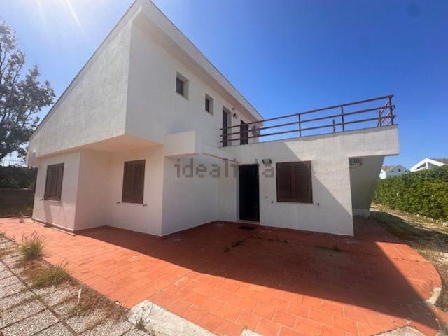 Case e ville in vendita di 150 m² in Località Rodia, 62