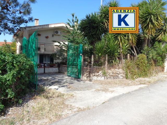 Case e ville in vendita di 150 m² in Strada Statale 122