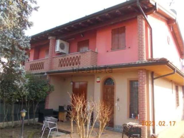 Case e ville in vendita di 151 m² in Via Don Giovanni Bosco, 17