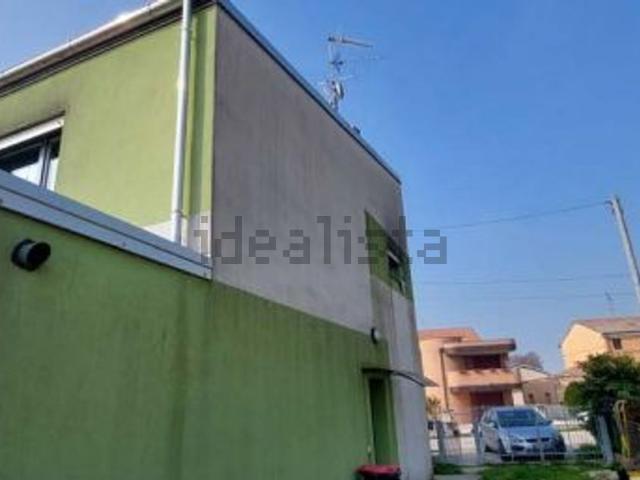 Case e ville in vendita di 151 m² in Via delle Valli