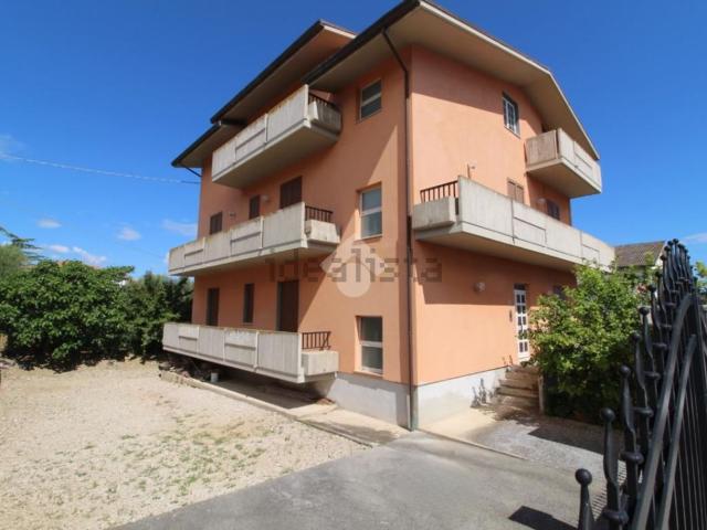 Case e ville in vendita di 151 m² in Via Piemonte, 4